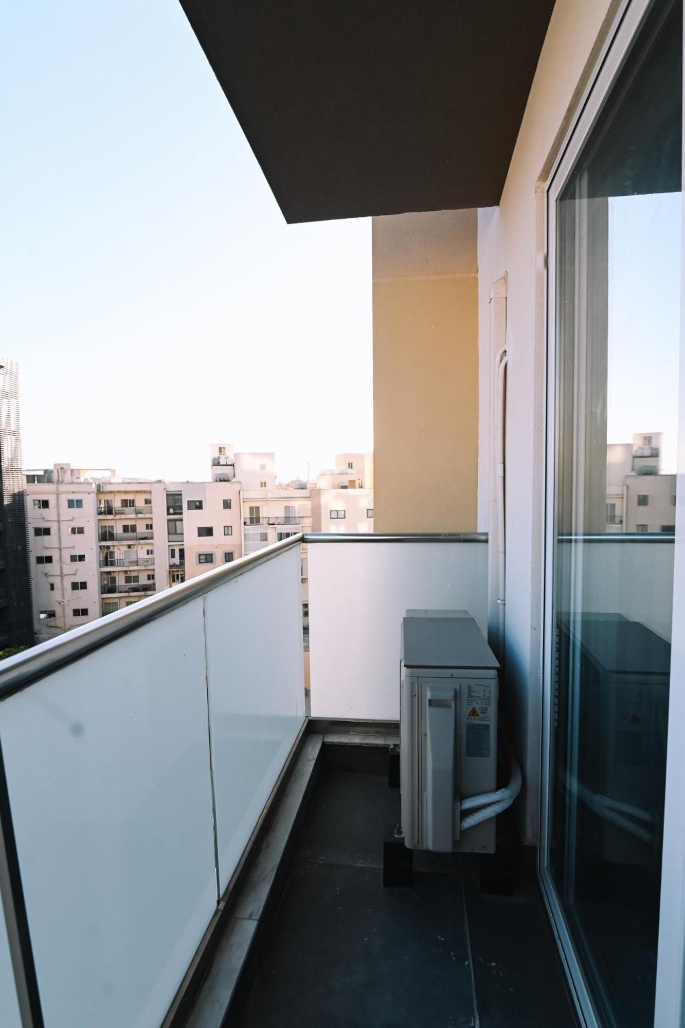 Bright 2 Bedroom Flat In Sliema! Exterior foto